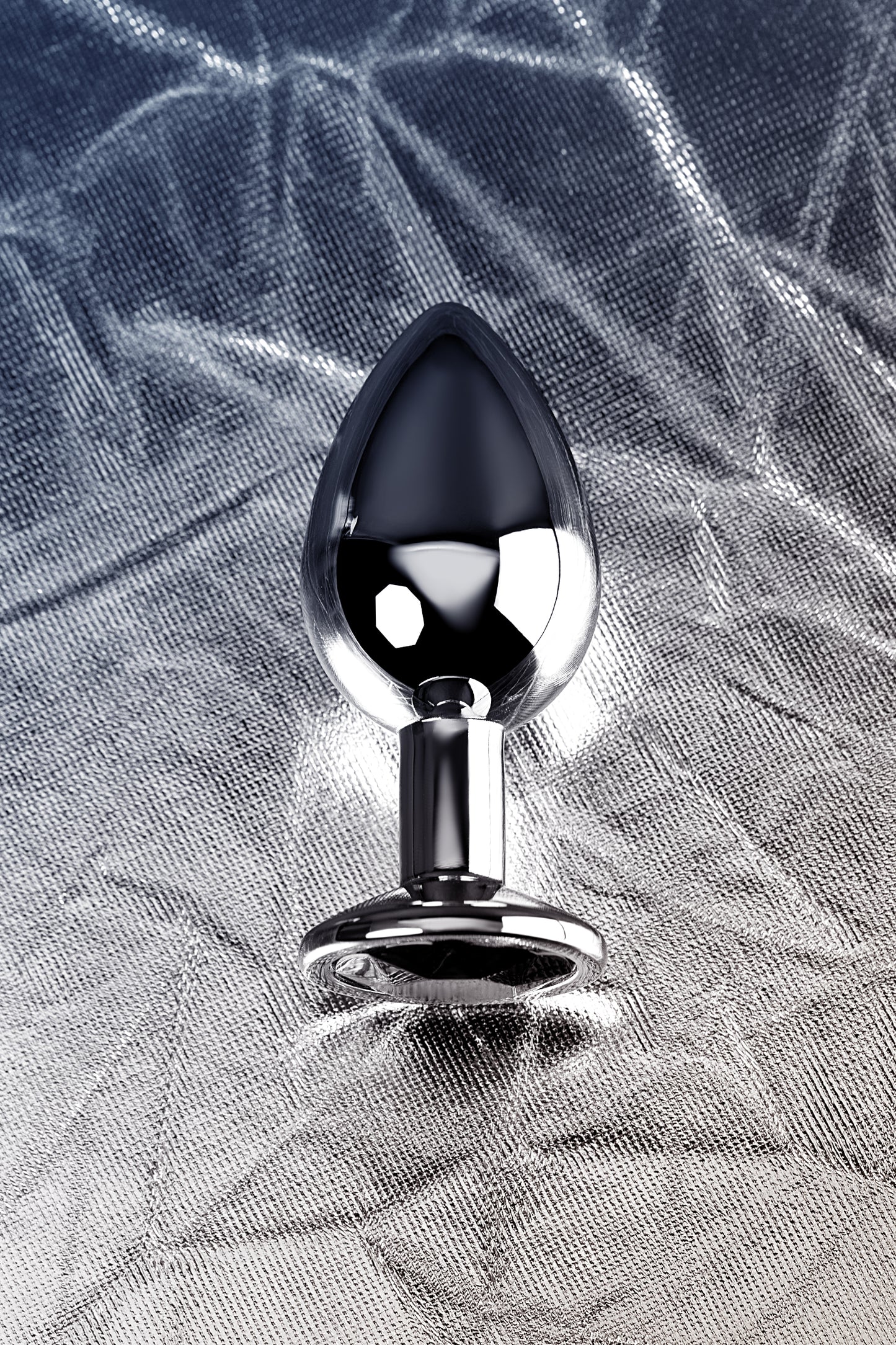 Metal by TOYFA Anal Plug, Metal, gümüş, siyah kristalli, 8,1 cm, Ø 3,4 cm