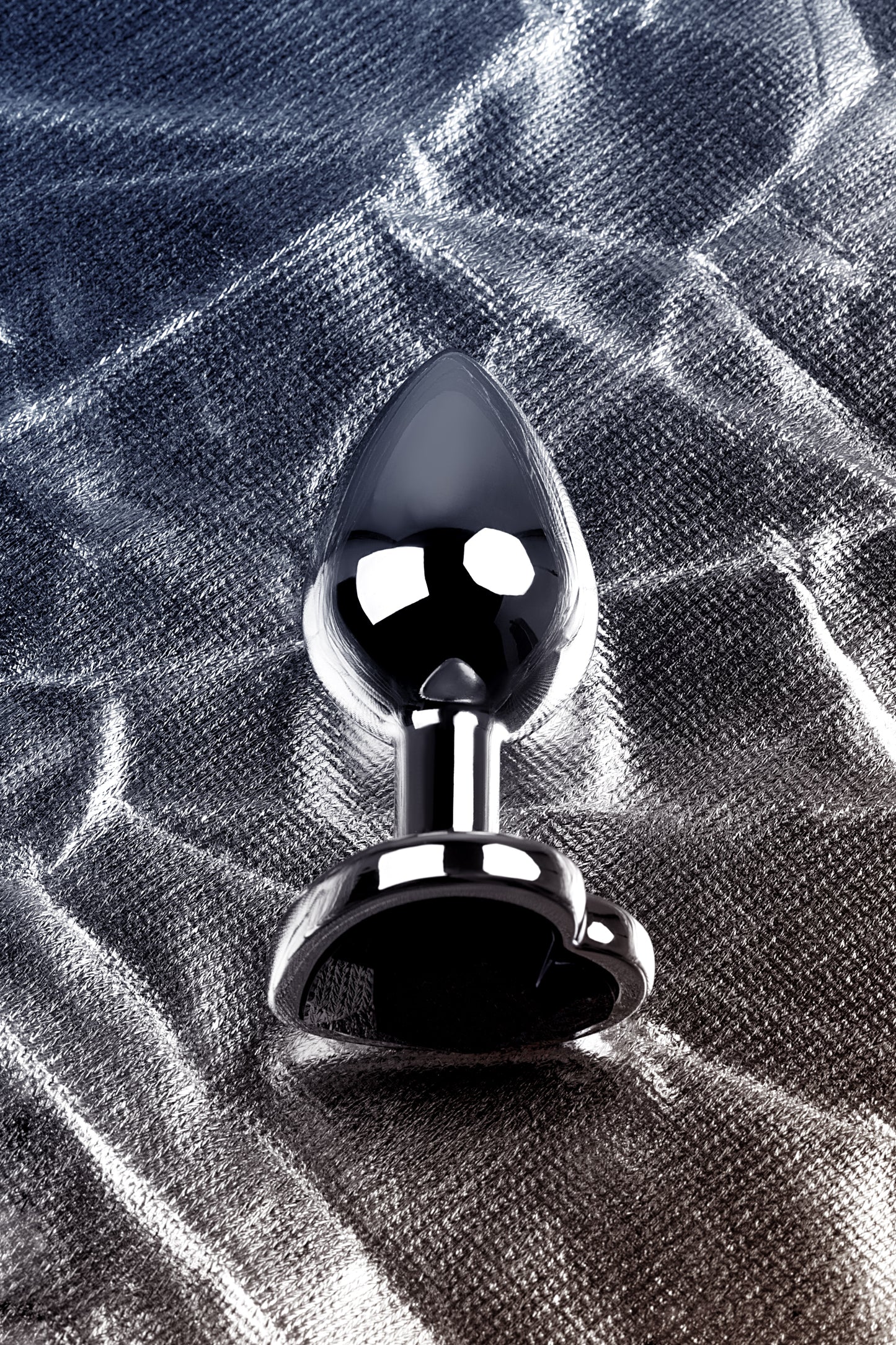 Metal by TOYFA Anal Plug, Metal, gümüş, siyah kristalli, 7 cm, Ø 2,7 cm, 50 g